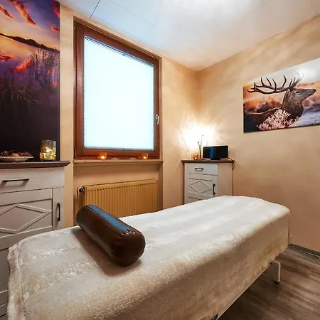 מלון Vitalhotel Am Stadtpark Superior באד הרצבורג