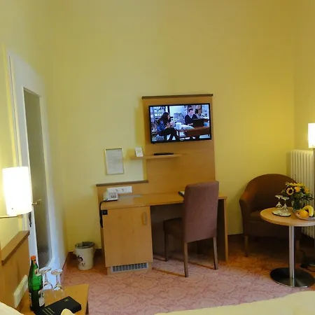 מלון Vitalhotel Am Stadtpark Superior