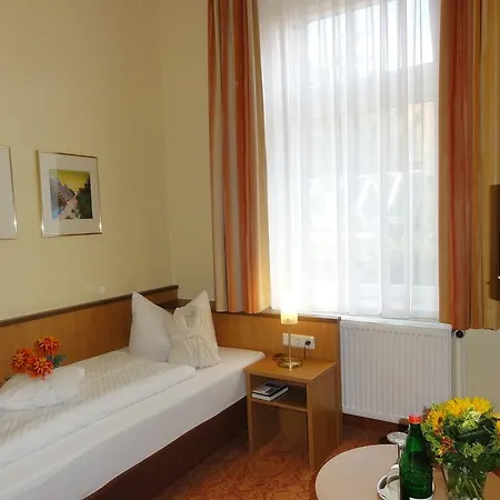 Vitalhotel Am Stadtpark Superior מלון